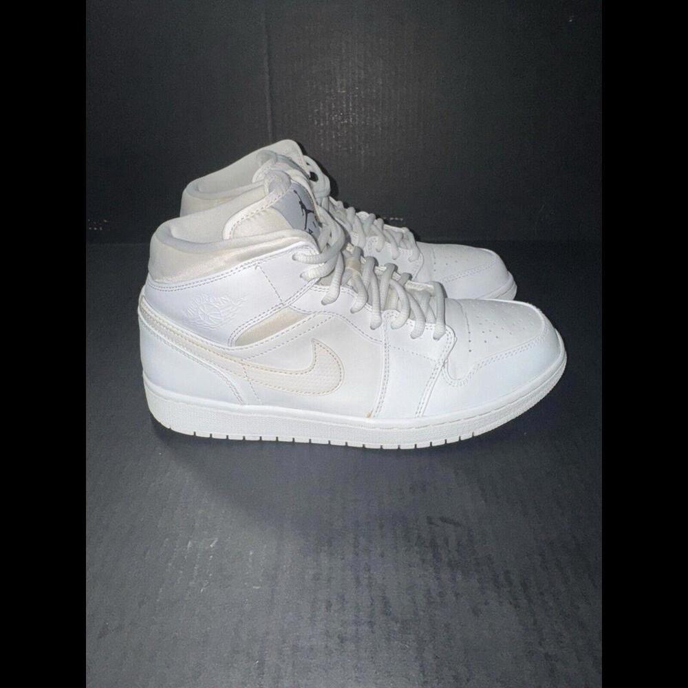 Nike Air Jordan 1 Retro Mid 'White' - 554724-110 - Size 9.5